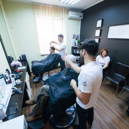 Industria de înfrumusețare din Iași se extinde, dar are profituri modeste și datorii mari