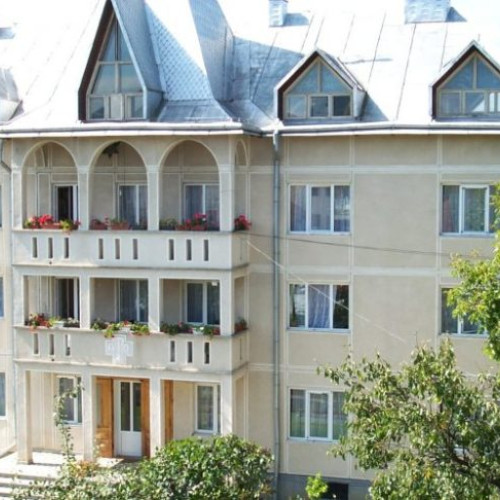 Hramul mănăstirii „Maica Îndurerată” din Sighetu Marmației, duminică, 21 septembrie