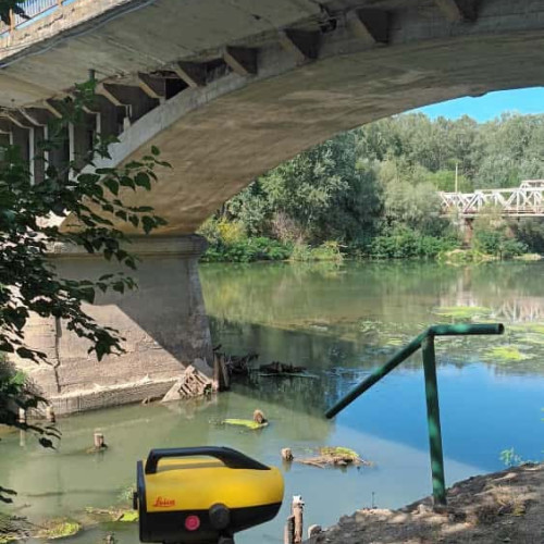 Personalul Apele Române monitorizează debitul apei pe râul Jiu și afluenți