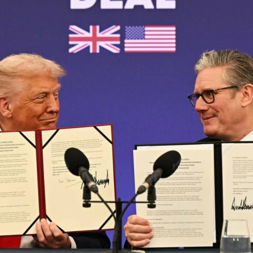 Trump și Starmer semnează acord de investiții în Marea Britanie și discută criza din Ucraina