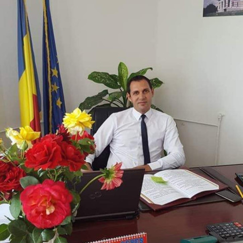 Primarul din Nogomir avertizează asupra efectelor reducerii forței de muncă în administrație