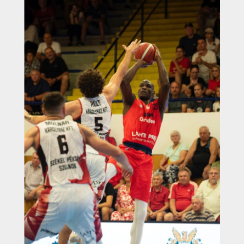 CSM CSU Oradea debutează în turneul de calificare pentru Liga Campionilor la baschet masculin