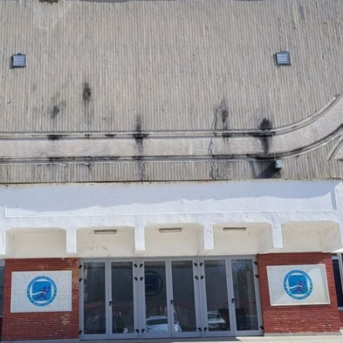 Primăria solicită transferul vechii săli polivalente pentru reabilitare