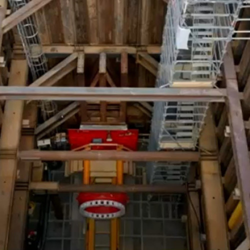 Încep lucrările pentru microtunelul de gaze pe plaja Tuzla din Neptun Deep