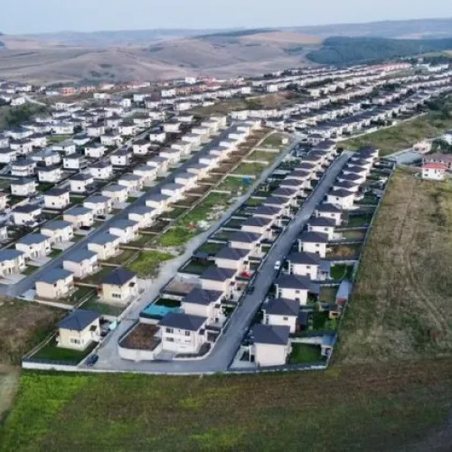 Familiile din Cluj caută case cu grădină în afara orașului, dar întâmpină dificultăți