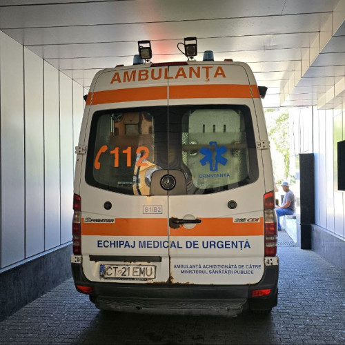 O femeie rănită la cap, în urma unui accident în Mamaia