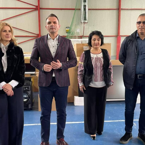 Dotarea cu mobilier și echipamente pentru 31 de unități de învățământ din Târgoviște, proiectul care schimbă standardele de educație - Anunțul primarului.