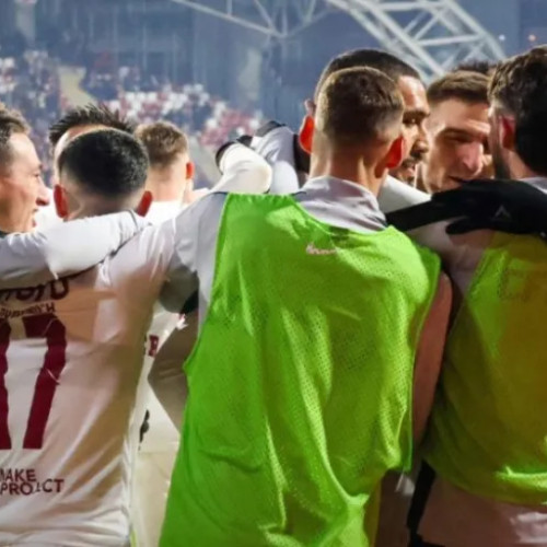 Adrian Mihalcea laudă CFR Cluj înaintea meciului cu UTA Arad