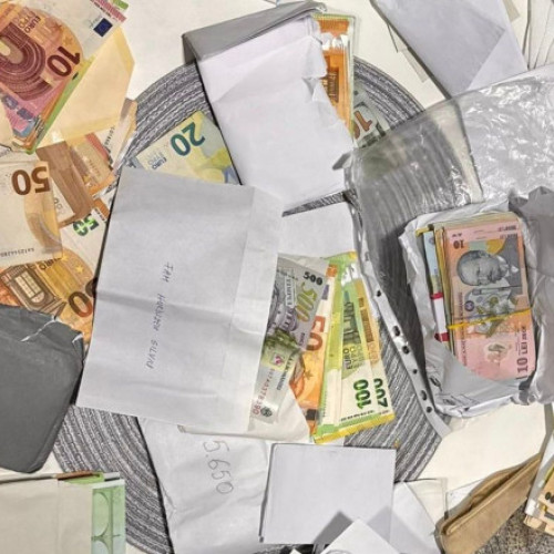 Managerul spitalului din Caransebeș reținut pentru luare de mită