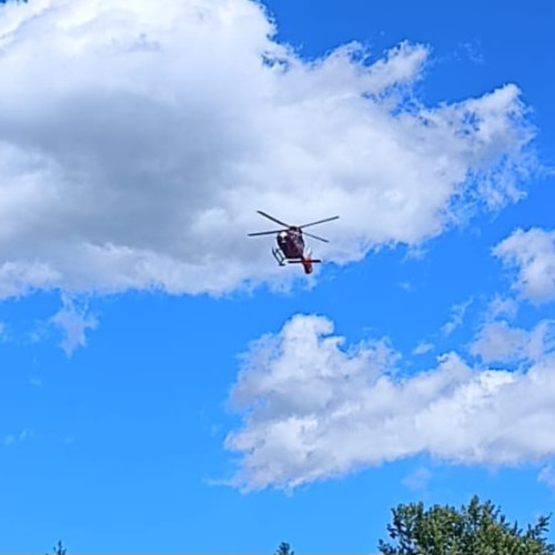 Elicopter SMURD intervine la Botoșani pentru a transporta un bărbat cu infarct