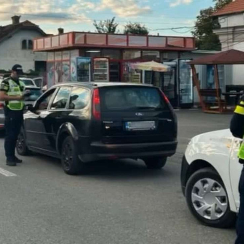 Polițiștii din Ocna Mureș au amendat și verificat zeci de șoferi în trafic