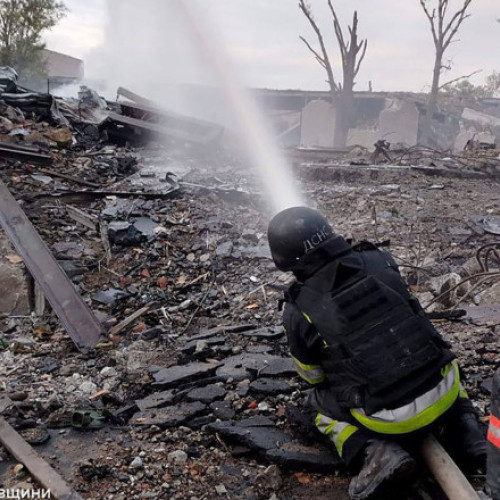 Atac masiv cu drone și rachete rusești lovește Ucraina, soldat cu morți și răniți