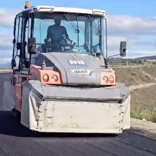 Lucrările la secțiunea 4 a autostrăzii Sibiu-Pitești aproape de finalizare