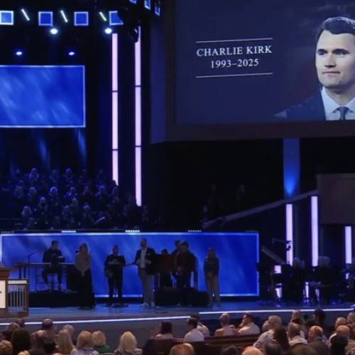 Biserici americane folosesc inteligența artificială pentru a omagia memoria lui Charlie Kirk