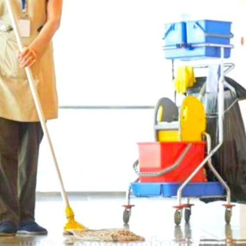 Cursuri gratuite în Botoșani pentru meseria de femeie de serviciu în octombrie