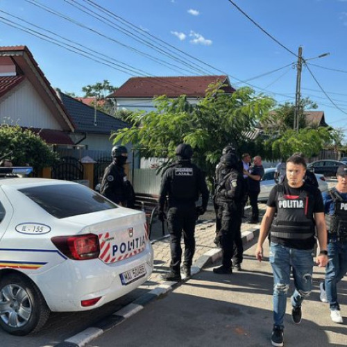 Razie cu peste 100 de polițiști la Țăndărei după scandalul soldat cu decesul unui bărbat