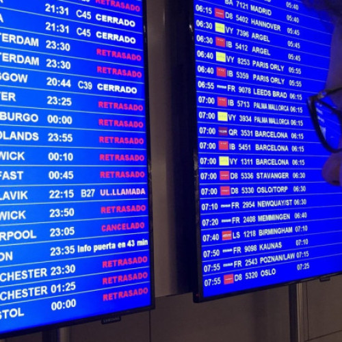 Atac cibernetic perturbă sistemele de check-in la aeroporturi majore din Europa