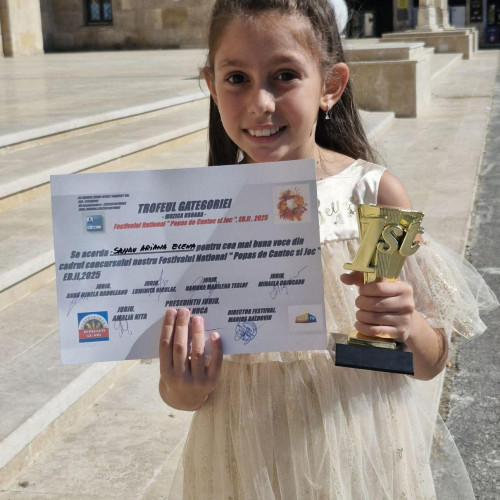 Ariana Elena Sandu a câștigat trofeul Festivalului „Popas de Cântec și Joc” 2025
