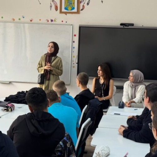 Voluntarii de la ONIX Râmnicu Sărat au încheiat atelierul EcoYOUTHopia pentru tineri