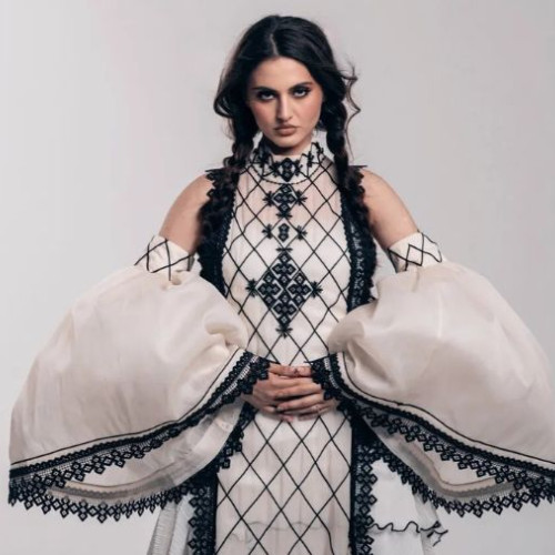 Aura Șova a lansat albumul „Drăgaica” după ce a câștigat Vocea României 2024