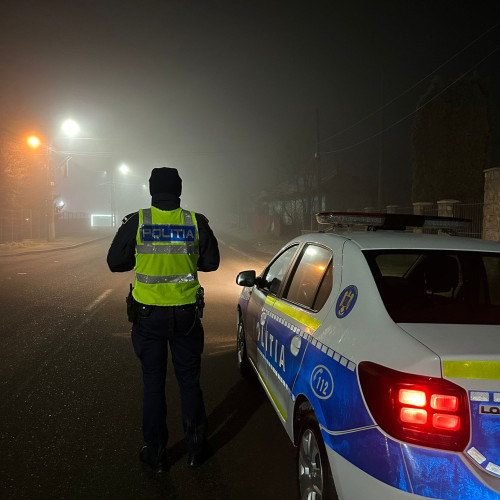 Tânăr din Botoșani cercetat după ce a condus un autoturism neînmatriculat