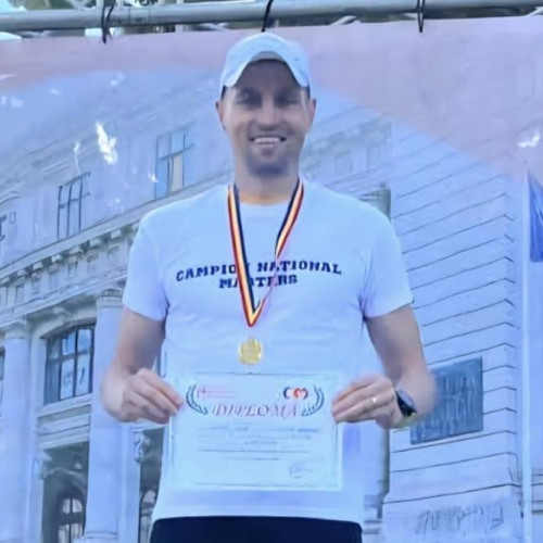 Jandarmul montan Ionuț Timofte a obținut o performanță remarcabilă la Crosul Arenelor 2025