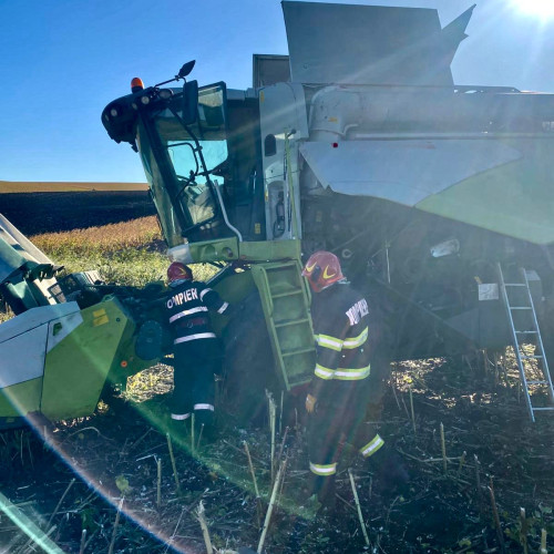 Incendiu la o combină în timpul recoltării florii-soarelui în Lișna