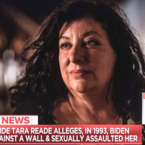 Tara Reade a primit cetățenia rusă, anunțând întoarcerea în SUA pentru proces