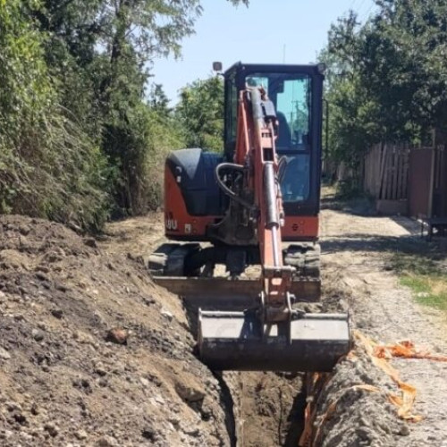 Se amână terminarea lucrărilor la rețelele de apă și canalizare din comuna Cislău