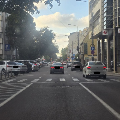 Drum deteriorat între strada Nicolae Iorga și Ion Rațiu pune în dificultate șoferii constănțeni