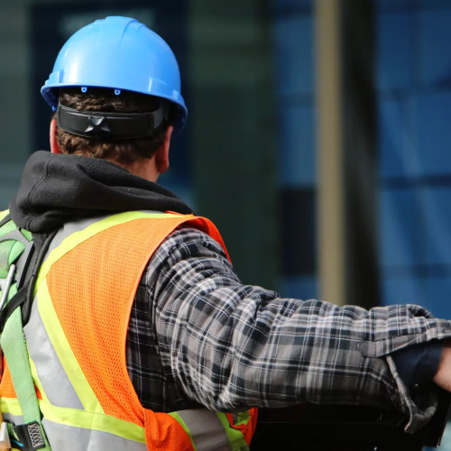 Șapte proiecte din Neamț încetinite cu 90% din cauza măsurilor de austeritate