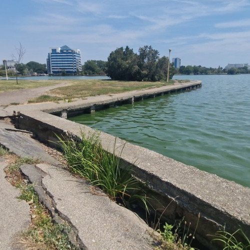 Primăria Constanța a atribuit contractul pentru reabilitarea malurilor lacului Tăbăcărie