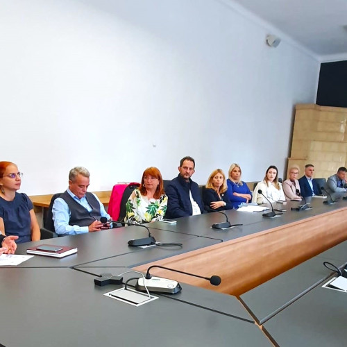 Discuții pentru îmbunătățirea îngrijirilor paliative în județul Brașov