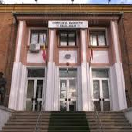 Electrician rănit grav după un arc electric la mina Livezeni