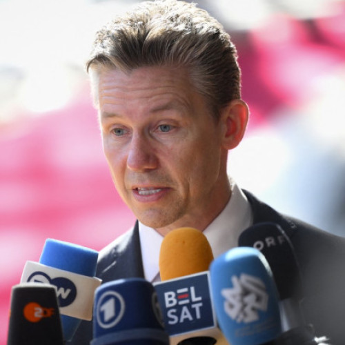 Ministrul suedez al apărării cere Europei să se pregătească pentru un posibil război