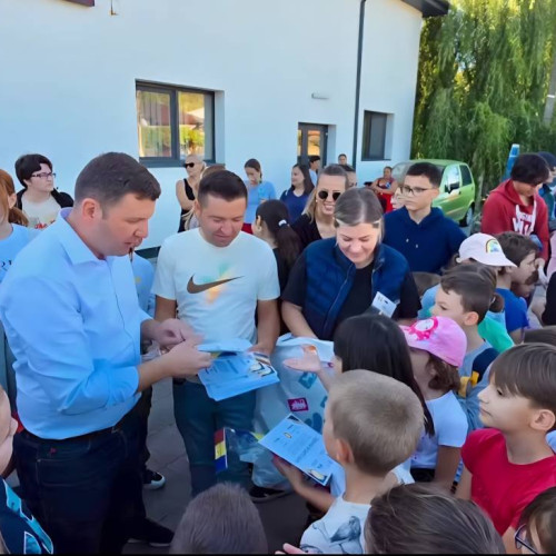 Voluntarii din Gura Ocniței au curățat comuna în cadrul campaniei „Let’s Do It, Romania!”