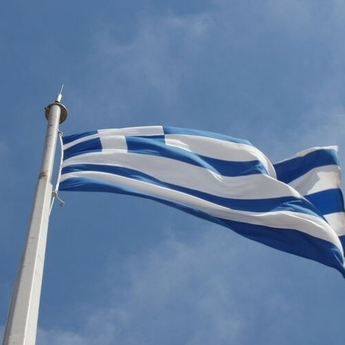 Doi români arestați în Grecia pentru spionaj în zona Salamina