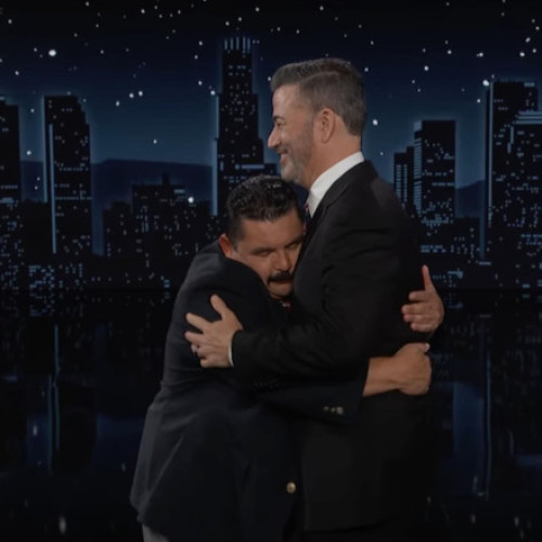 Jimmy Kimmel s-a întors pe scenă după suspendare, răspunzând criticilor dure ale lui Trump