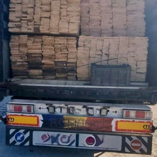 Mai mulți șoferi prinși cu plăcuțe de înmatriculare false sau expirate pe DN2 – E85