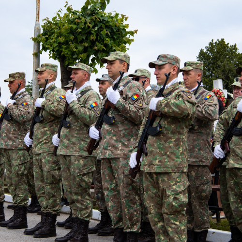 Ministrul Apărării anunță stagiul militar voluntar pentru tineri începând cu 2026