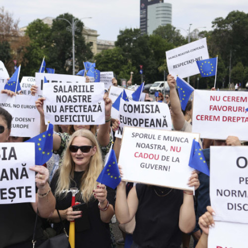 Bolojan critică plata integrală pentru angajații care au participat la protestul din 15 iulie