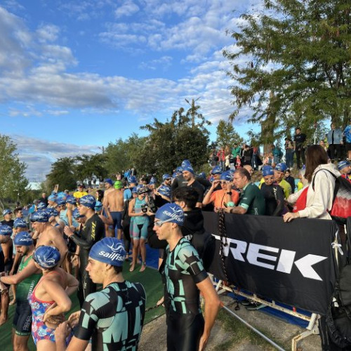 Sportivii au testat limitele la triatlonul de la Lacul Pantelimon