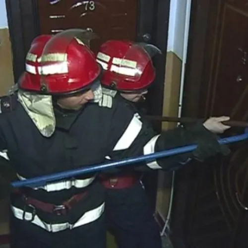 Bărbat găsit mort în locuința sa din Gherla după intervenția pompierilor