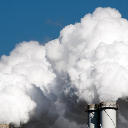 China își va reduce emisiile de gaze cu efect de seră între 7 și 10% până în 2035