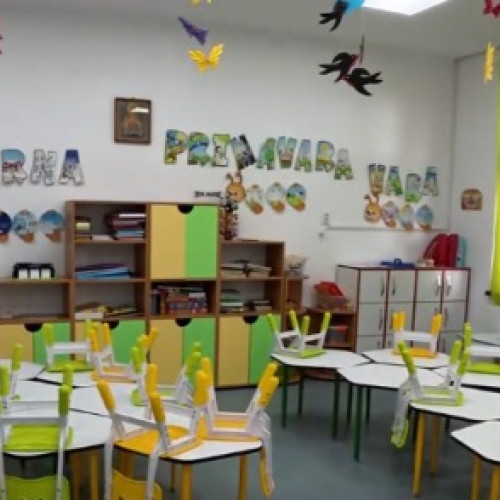 Școlile din comuna Prejmer au primit mobilier și echipamente IT prin PNRR