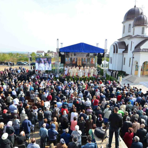 Arhiepiscopul Nifon va oficia Sfânta Liturghie la hramul bisericii „Sfântul Voievod Neagoe Basarab” din Târgoviște