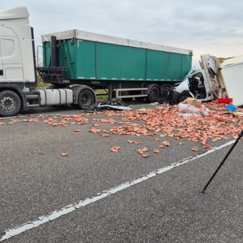 Accident pe E85 la Dumbrava soldat cu o persoană rănită