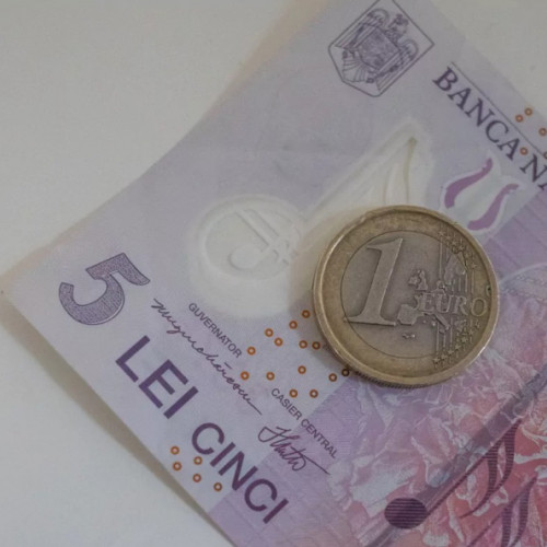 Leul s-a apreciat ușor în fața euro după o serie de scăderi consecutive