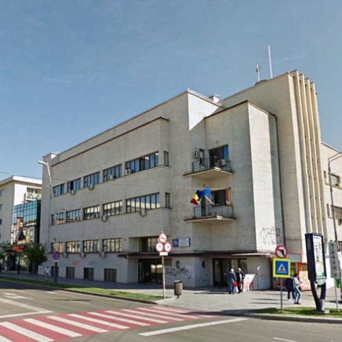 Angajaţi ai Casei Judeţene de Asigurări de Sănătate Bacău, suspectaţi de fraudă de peste un milion de lei