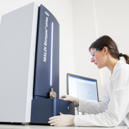 Echipament ultraperformant pentru diagnosticul rapid al infecțiilor la Spitalul din Tecuci